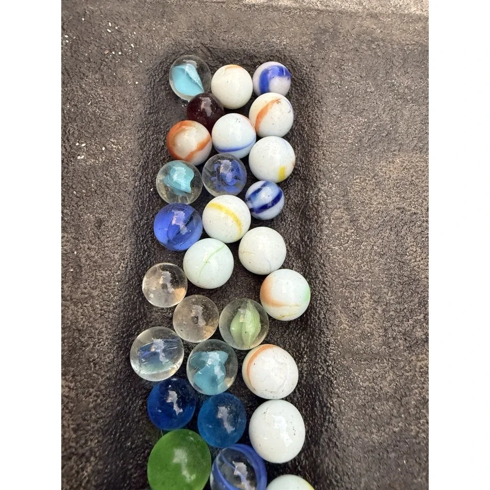 Vintage Marble Lot 150+ Glass Marbles Shooters Swirls Cat Eye Mixed Collection